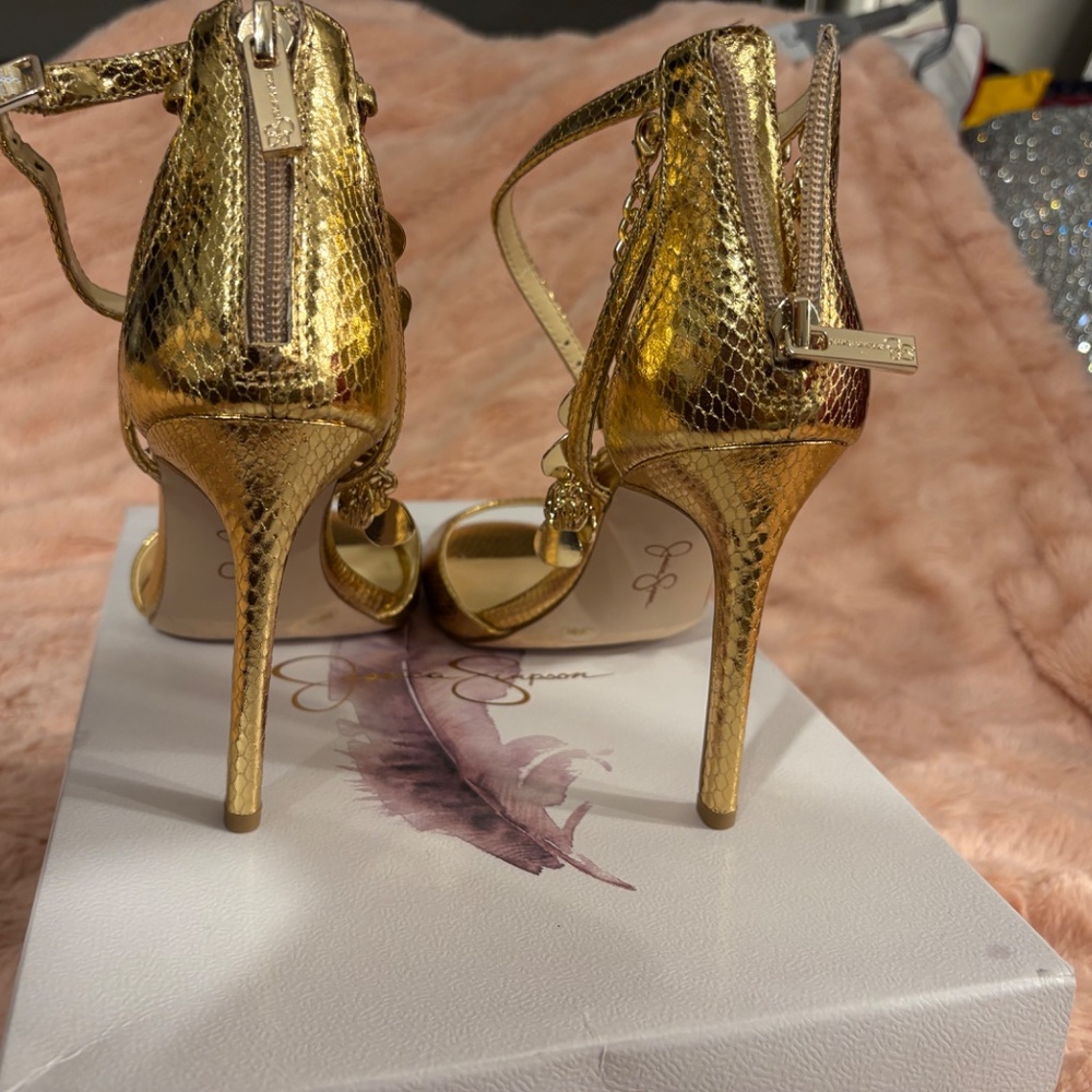 Jessica Simpson Jetser Fringed Sandals - Picture 9 of 10